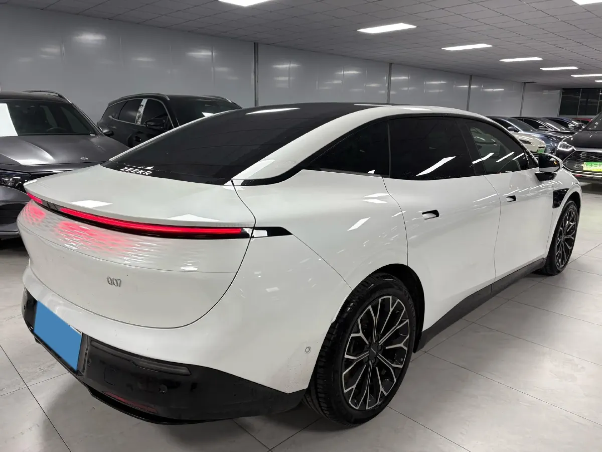 2025 Zeekr 007 BEV 75KWH,autocango,china used car exporter,china ev exporter,chinese used car exporter,chinese used ev exporter