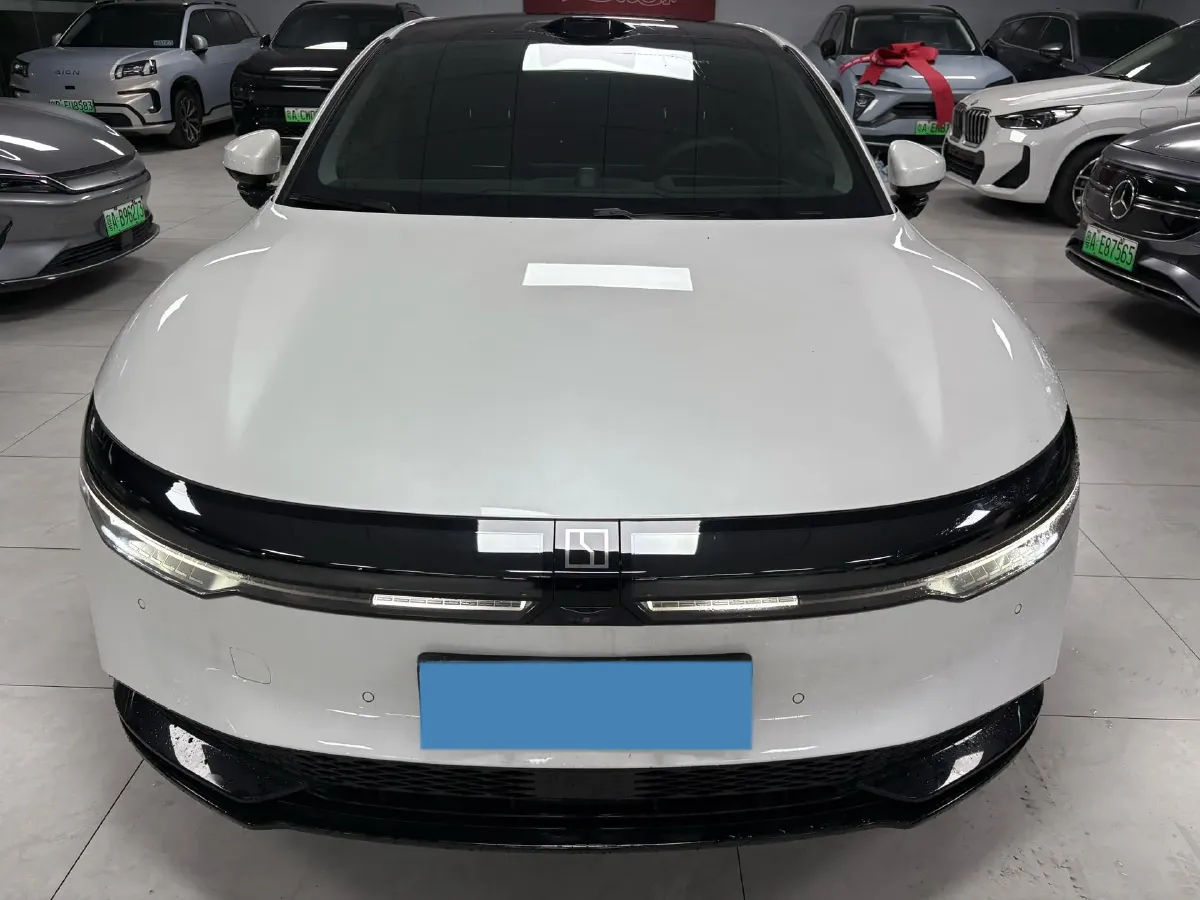 2025 Zeekr 007 BEV 75KWH,autocango,china used car exporter,china ev exporter,chinese used car exporter,chinese used ev exporter