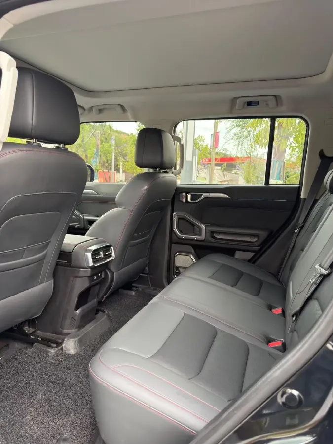 2025 Jetour Traveller 2.0T 254HP L4 7DCT,autocango,china used car exporter,china ev exporter,chinese used car exporter,chinese used ev exporter