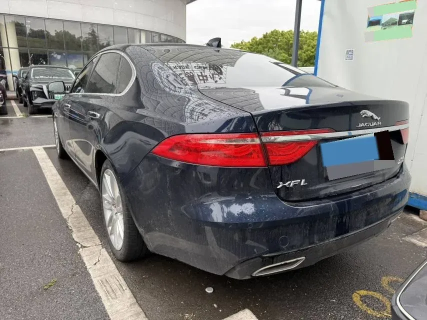 2020 Jaguar XFL 2.0T 250HP L4 8AT,autocango,china used car exporter,china ev exporter,chinese used car exporter,chinese used ev exporter