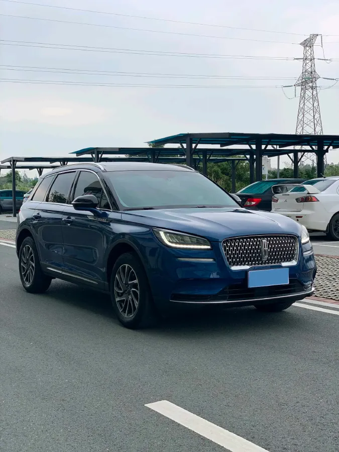 2022 Lincoln Corsair 2.0T 245HP L4 8AT,autocango,china used car exporter,china ev exporter,chinese used car exporter,chinese used ev exporter