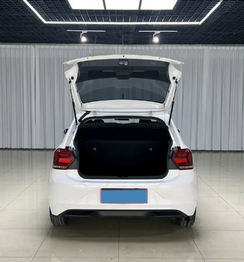 2023 Volkswagen Polo 1.5L 113HP L4 6AT,autocango,china used car exporter,china ev exporter,chinese used car exporter,chinese used ev exporter