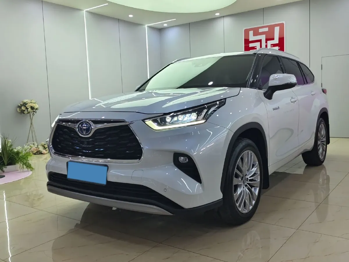 2022 Toyota Highlander 2.5L 192HP L4 E-CVT Hybrid,autocango,china used car exporter,china ev exporter,chinese used car exporter,chinese used ev exporter
