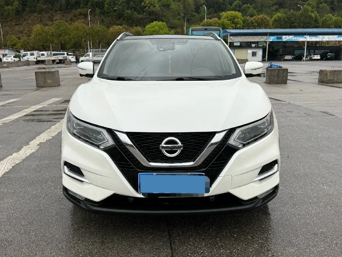2021 Nissan Qashqai 2.0L 151HP L4 CVT,autocango,china used car exporter,china ev exporter,chinese used car exporter,chinese used ev exporter