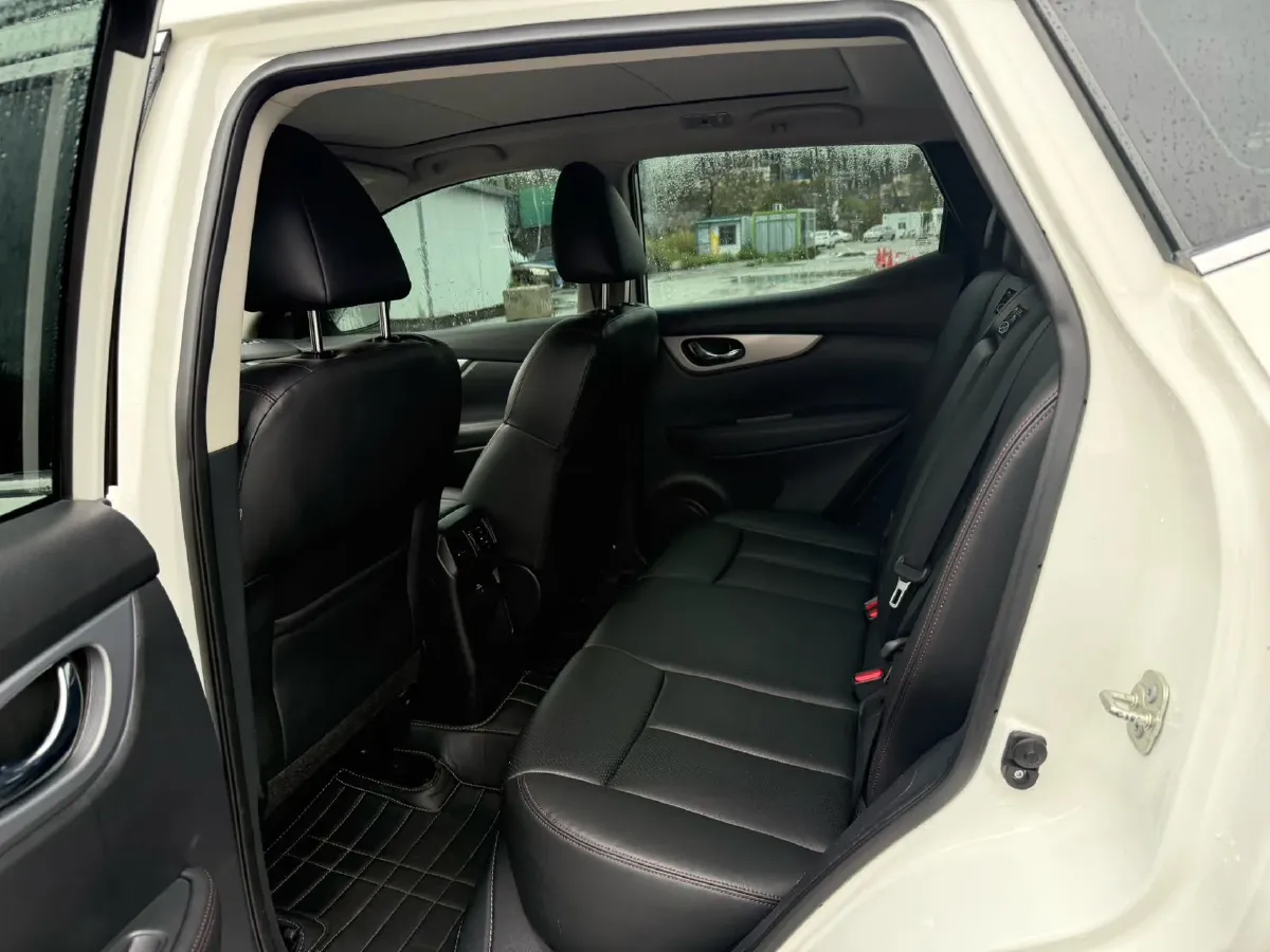 2021 Nissan Qashqai 2.0L 151HP L4 CVT,autocango,china used car exporter,china ev exporter,chinese used car exporter,chinese used ev exporter