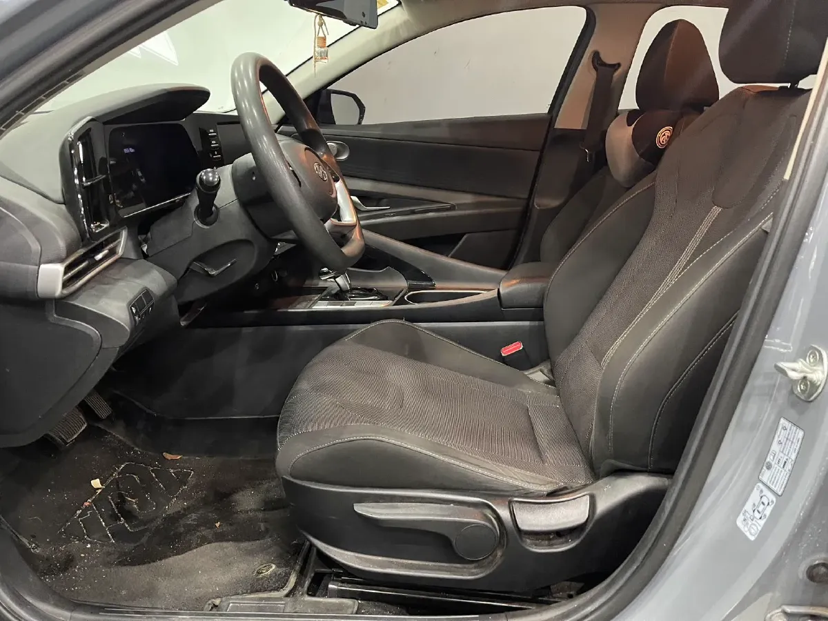 2021 Hyundai Elantra 1.5L 115HP L4 CVT,autocango,china used car exporter,china ev exporter,chinese used car exporter,chinese used ev exporter