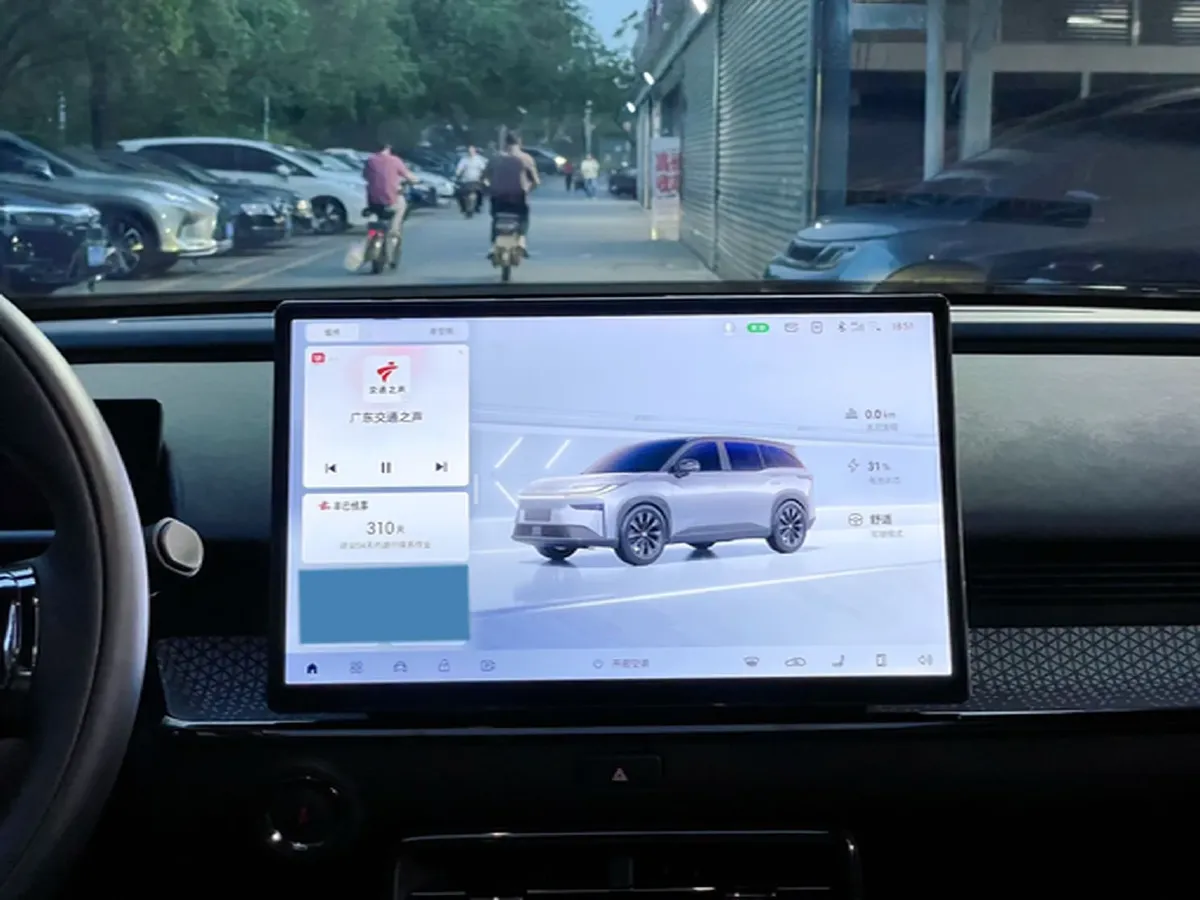 2025 Toyota BZ3X BEV 67.92KWH,autocango,china used car exporter,china ev exporter,chinese used car exporter,chinese used ev exporter