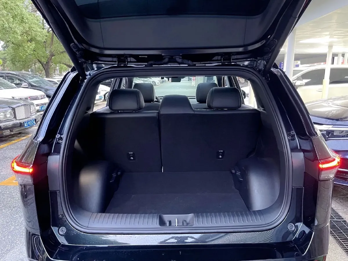 2025 Toyota BZ3X BEV 67.92KWH,autocango,china used car exporter,china ev exporter,chinese used car exporter,chinese used ev exporter