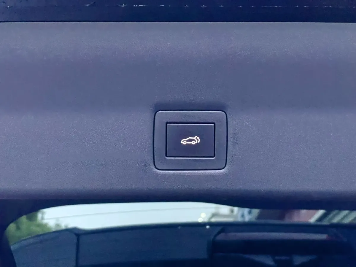 2025 Toyota BZ3X BEV 67.92KWH,autocango,china used car exporter,china ev exporter,chinese used car exporter,chinese used ev exporter