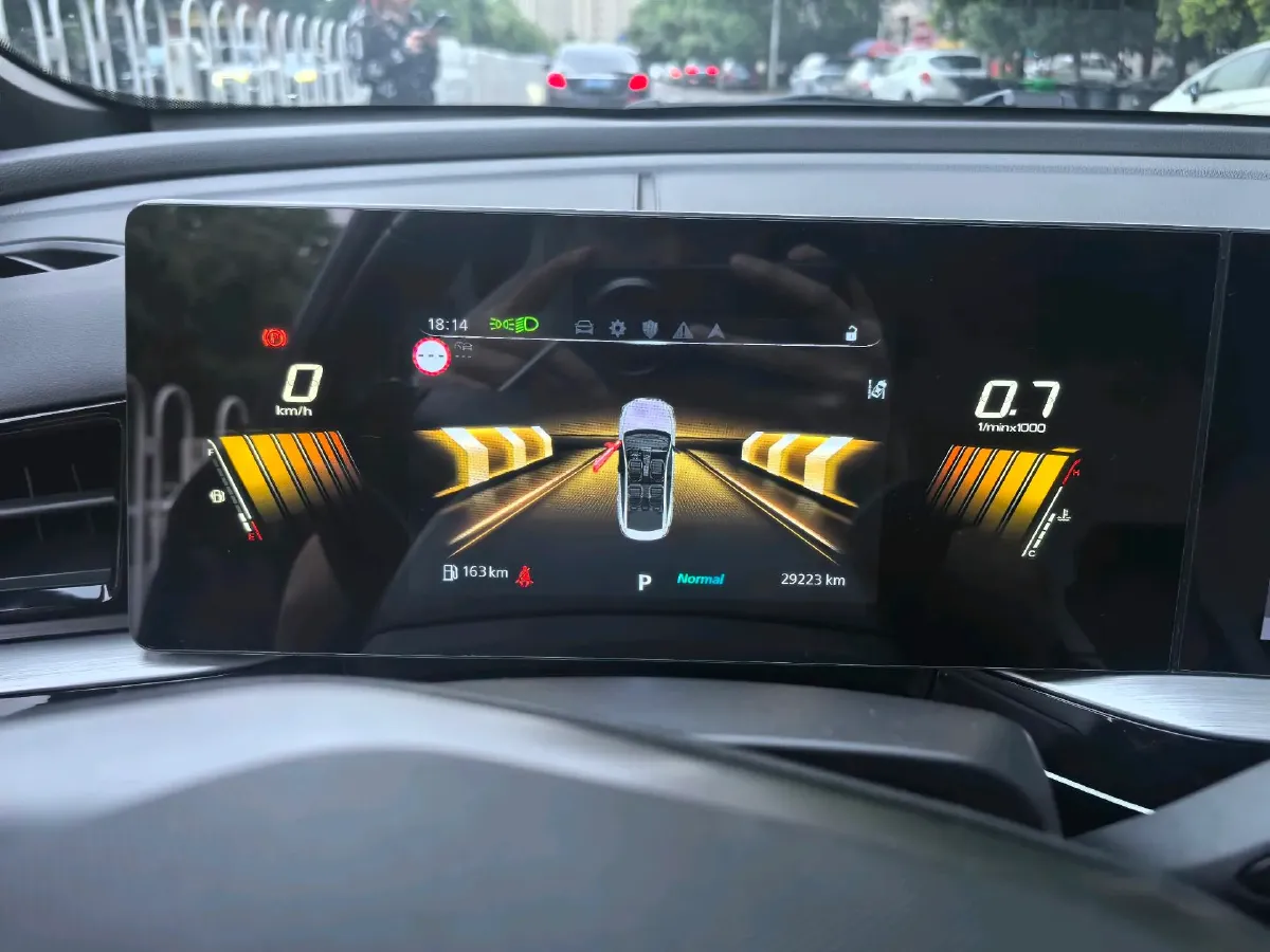 2022 MG 5 Scorpio 1.5T 181HP L4 7DCT,autocango,china used car exporter,china ev exporter,chinese used car exporter,chinese used ev exporter