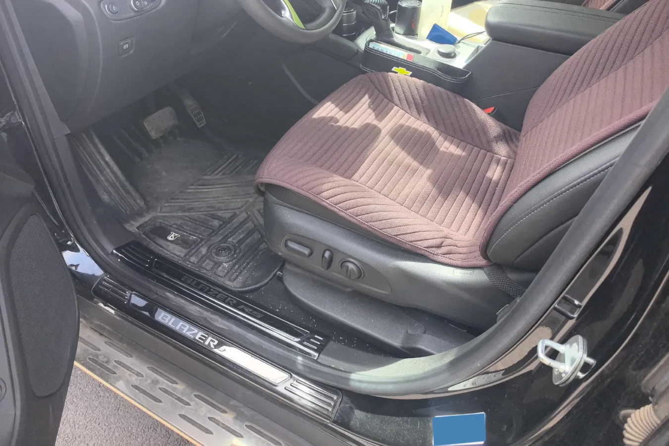 2023 Chevrolet Blazer 2.0T 237HP L4 9AT,autocango,china used car exporter,china ev exporter,chinese used car exporter,chinese used ev exporter