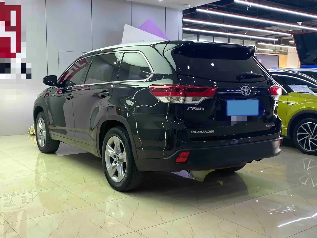 2021 Toyota Highlander 2.0T 220HP L4 6AT,autocango,china used car exporter,china ev exporter,chinese used car exporter,chinese used ev exporter