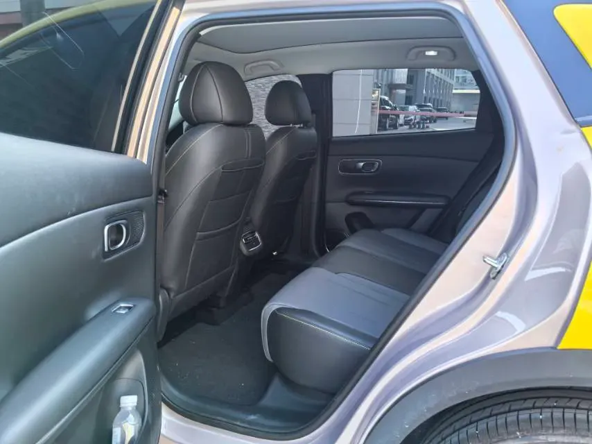 2026 Ruichi Auto EC75 BEV,autocango,china used car exporter,china ev exporter,chinese used car exporter,chinese used ev exporter