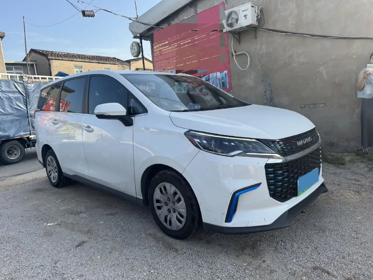 2022 MAXUS DaJia 5 BEV 61.1KWH,autocango,china used car exporter,china ev exporter,chinese used car exporter,chinese used ev exporter
