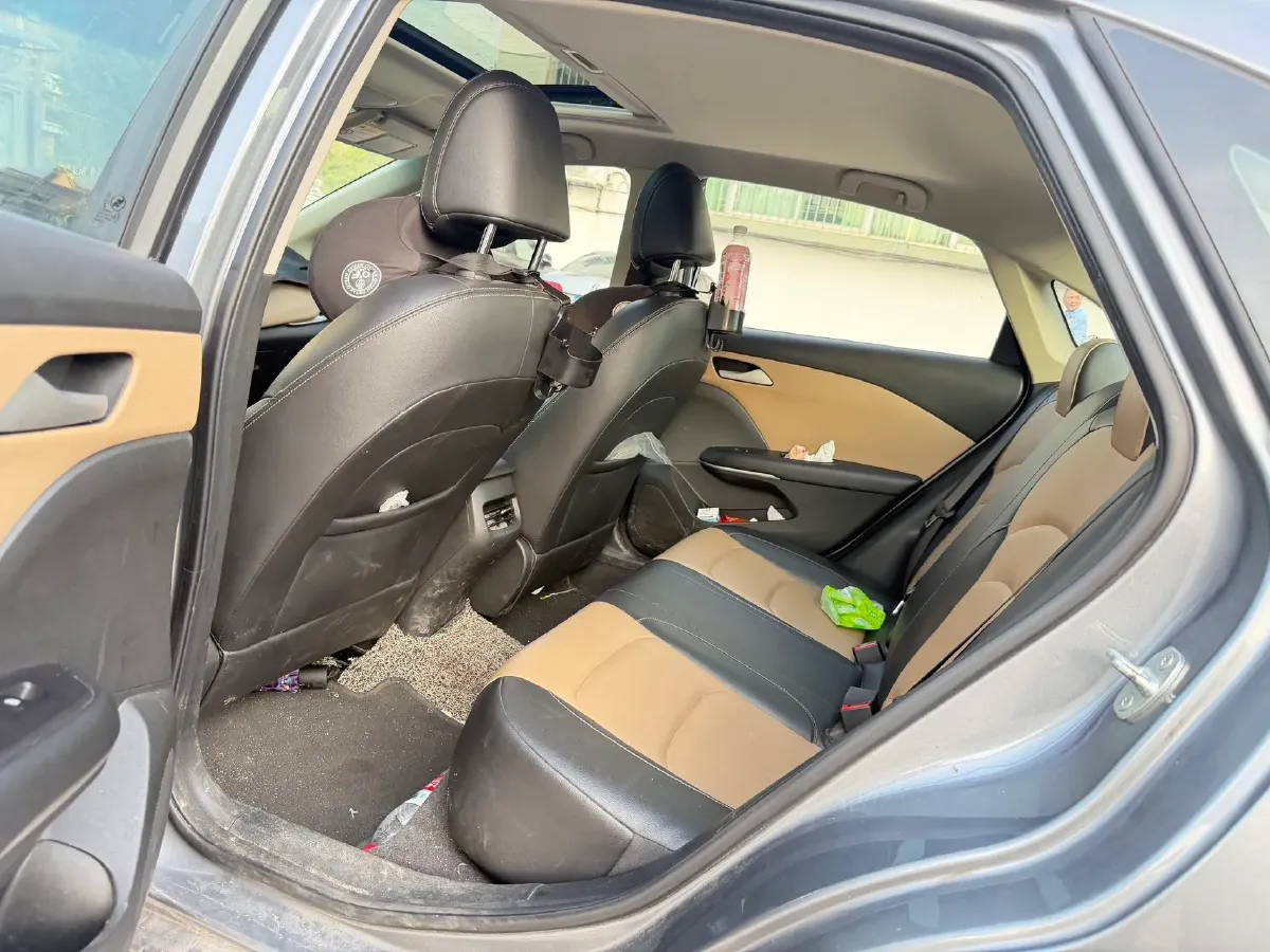 2020 Chevrolet Monza 1.5L 113HP L4 6AT,autocango,china used car exporter,china ev exporter,chinese used car exporter,chinese used ev exporter