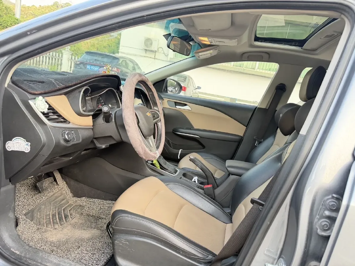 2020 Chevrolet Monza 1.5L 113HP L4 6AT,autocango,china used car exporter,china ev exporter,chinese used car exporter,chinese used ev exporter