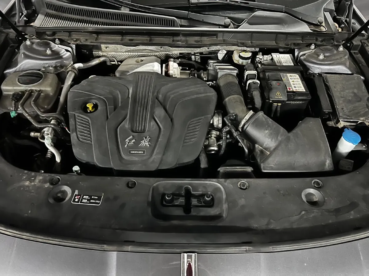 2023 HongQi H5 2.0T 224HP L4 8AT,autocango,china used car exporter,china ev exporter,chinese used car exporter,chinese used ev exporter