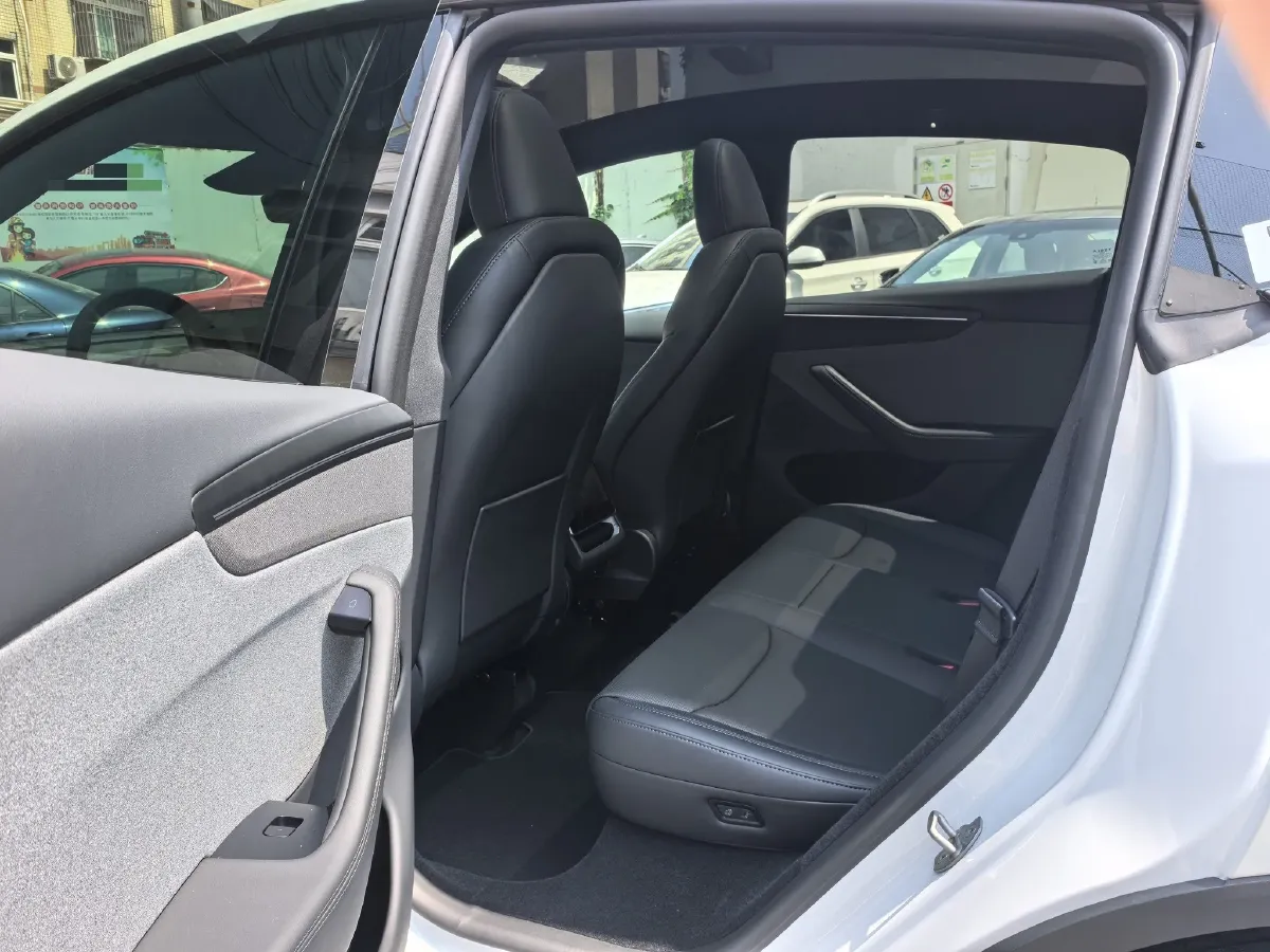2026 Tesla Model Y BEV,autocango,china used car exporter,china ev exporter,chinese used car exporter,chinese used ev exporter