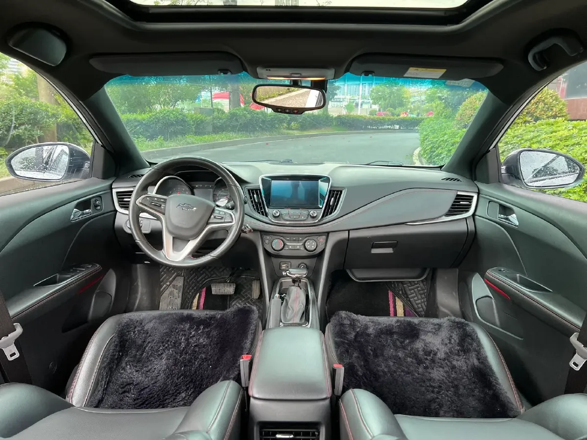 2019 Chevrolet Monza 1.3T 163HP L3 6AT,autocango,china used car exporter,china ev exporter,chinese used car exporter,chinese used ev exporter