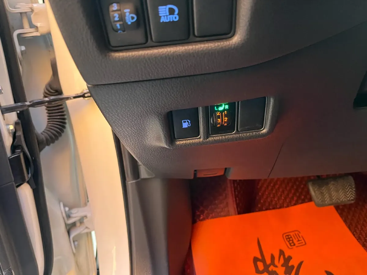 2021 Toyota Izoa 2.0L 171HP L4 CVT,autocango,china used car exporter,china ev exporter,chinese used car exporter,chinese used ev exporter