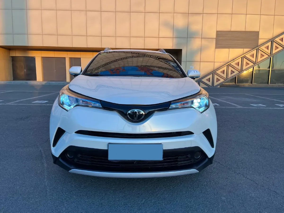 2021 Toyota Izoa 2.0L 171HP L4 CVT,autocango,china used car exporter,china ev exporter,chinese used car exporter,chinese used ev exporter