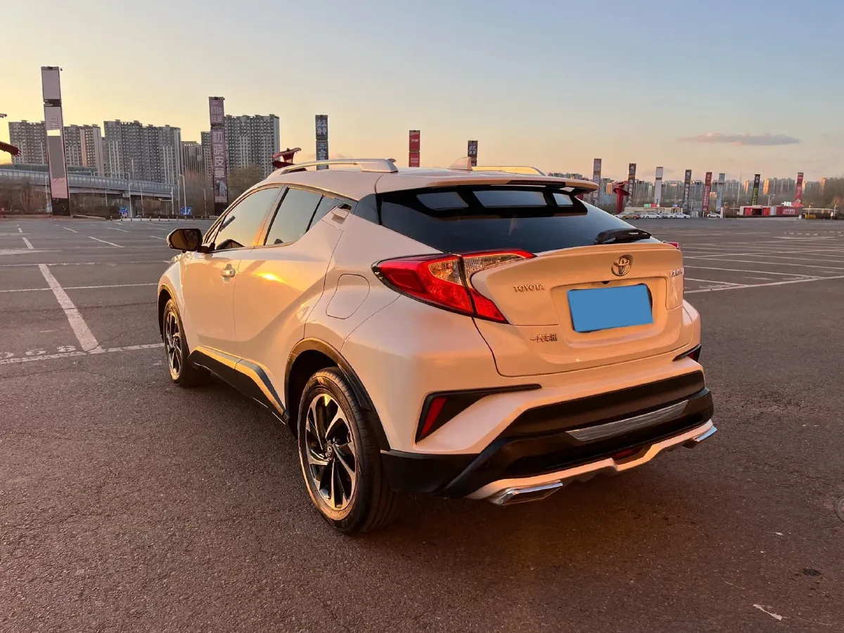 2021 Toyota Izoa 2.0L 171HP L4 CVT,autocango,china used car exporter,china ev exporter,chinese used car exporter,chinese used ev exporter