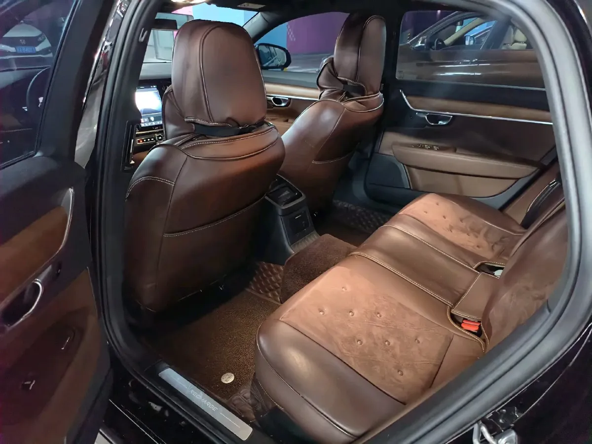 2021 Volvo S90 PHEV 2.0T 303HP L4 8AT PHEV 11.6KWH,autocango,china used car exporter,china ev exporter,chinese used car exporter,chinese used ev exporter