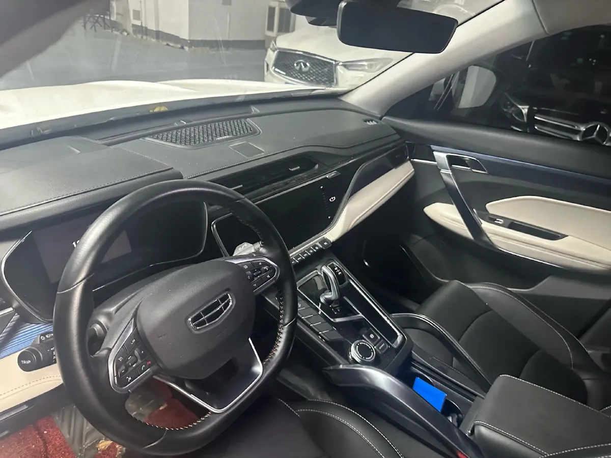 2022 Geely Azkarra 1.8T 184HP L4 7DCT,autocango,china used car exporter,china ev exporter,chinese used car exporter,chinese used ev exporter