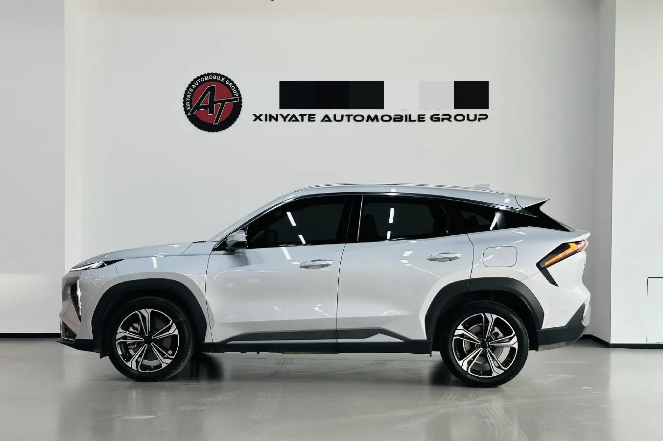 2025 Geely Galaxy L7 1.5L 112HP L4 1DHT PHEV 18.4KWH,autocango,china used car exporter,china ev exporter,chinese used car exporter,chinese used ev exporter