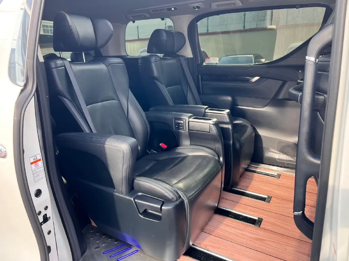 2021 Toyota Vellfire 2.5L 117HP L4 E-CVT Hybrid,autocango,china used car exporter,china ev exporter,chinese used car exporter,chinese used ev exporter