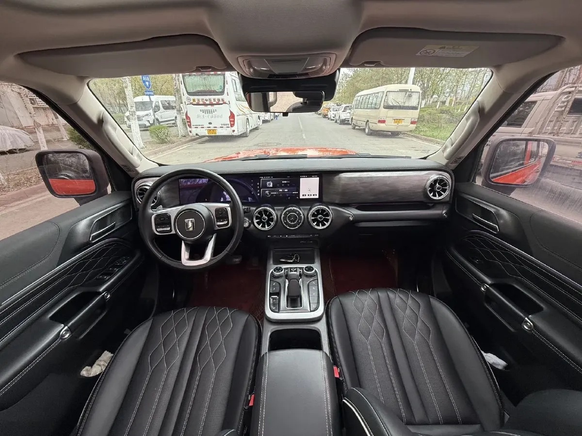 2023 Tank 300 2.0T 227HP L4 8AT,autocango,china used car exporter,china ev exporter,chinese used car exporter,chinese used ev exporter