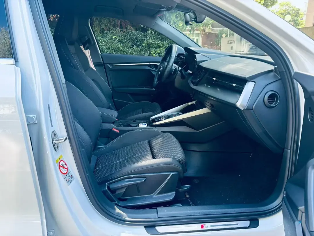 2021 Audi A3 1.4T 150HP L4 7DCT,autocango,china used car exporter,china ev exporter,chinese used car exporter,chinese used ev exporter