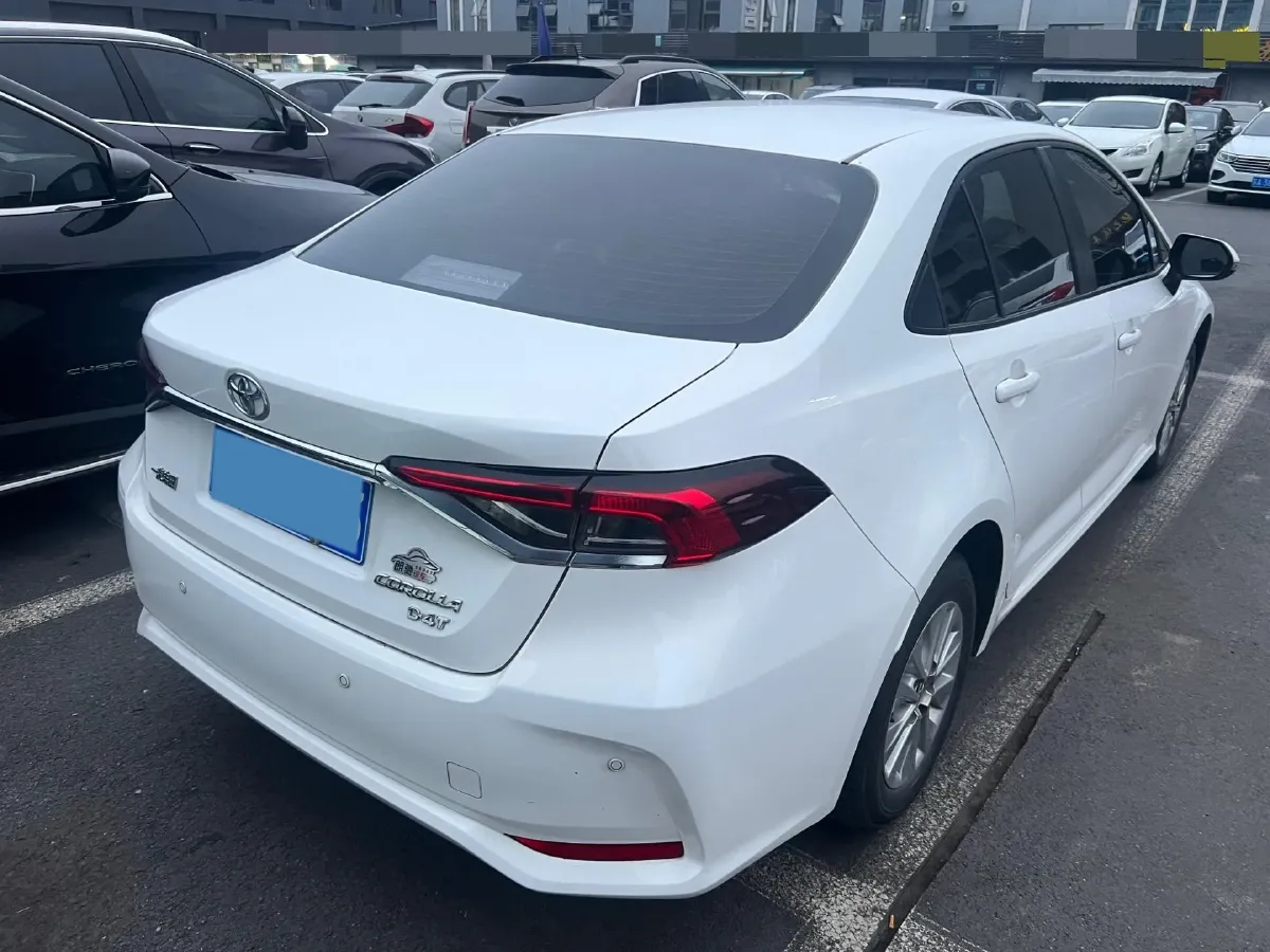 2021 Toyota Corolla 1.2T 116HP L4 CVT,autocango,china used car exporter,china ev exporter,chinese used car exporter,chinese used ev exporter