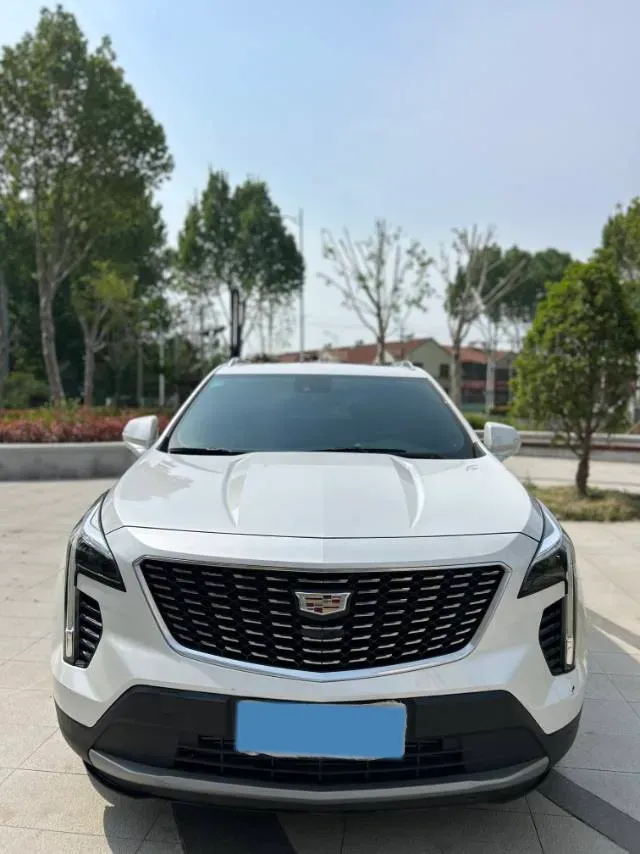 2023 Cadillac XT4 2.0T 237HP L4 9AT,autocango,china used car exporter,china ev exporter,chinese used car exporter,chinese used ev exporter