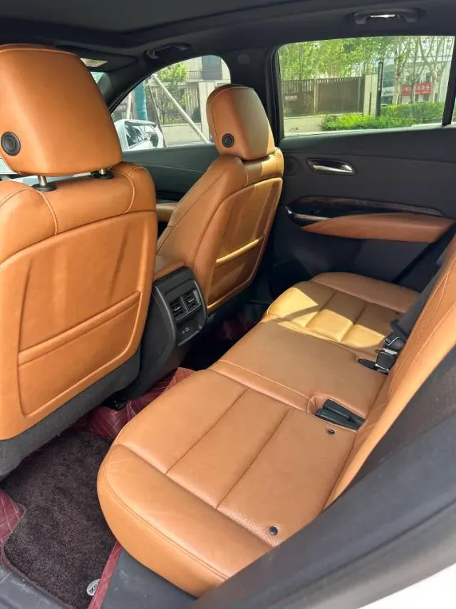 2023 Cadillac XT4 2.0T 237HP L4 9AT,autocango,china used car exporter,china ev exporter,chinese used car exporter,chinese used ev exporter