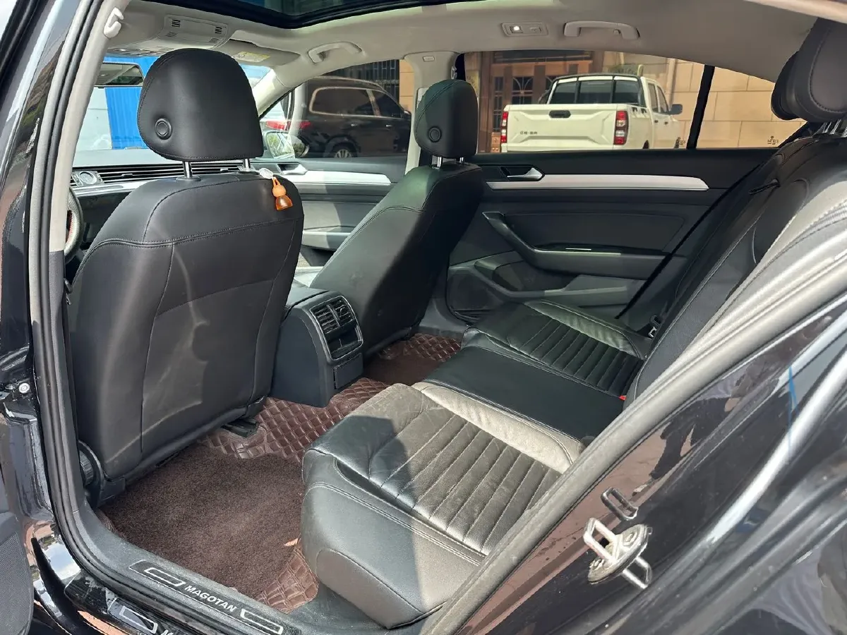 2018 Volkswagen Magotan 1.4T 150HP L4 7DCT,autocango,china used car exporter,china ev exporter,chinese used car exporter,chinese used ev exporter