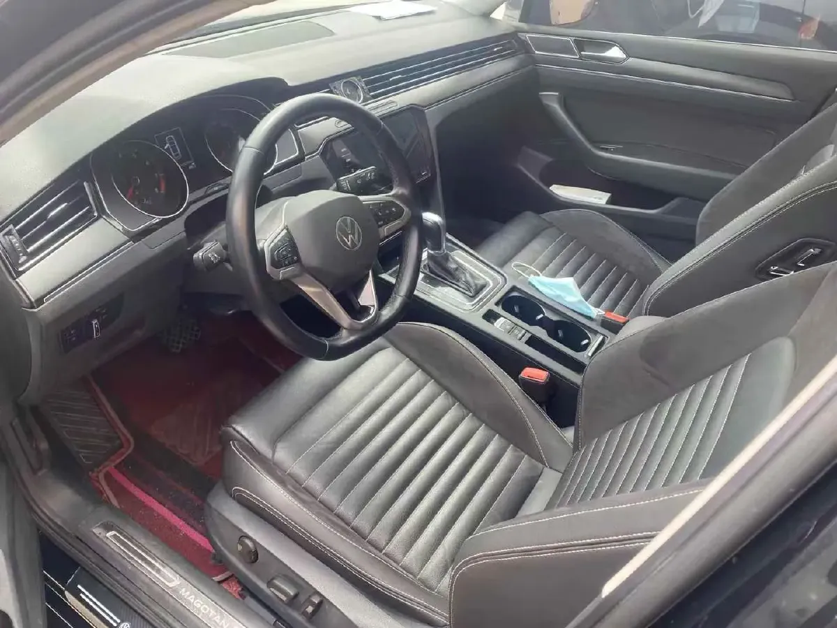2020 Volkswagen Magotan 2.0T 186HP L4 7DCT,autocango,china used car exporter,china ev exporter,chinese used car exporter,chinese used ev exporter