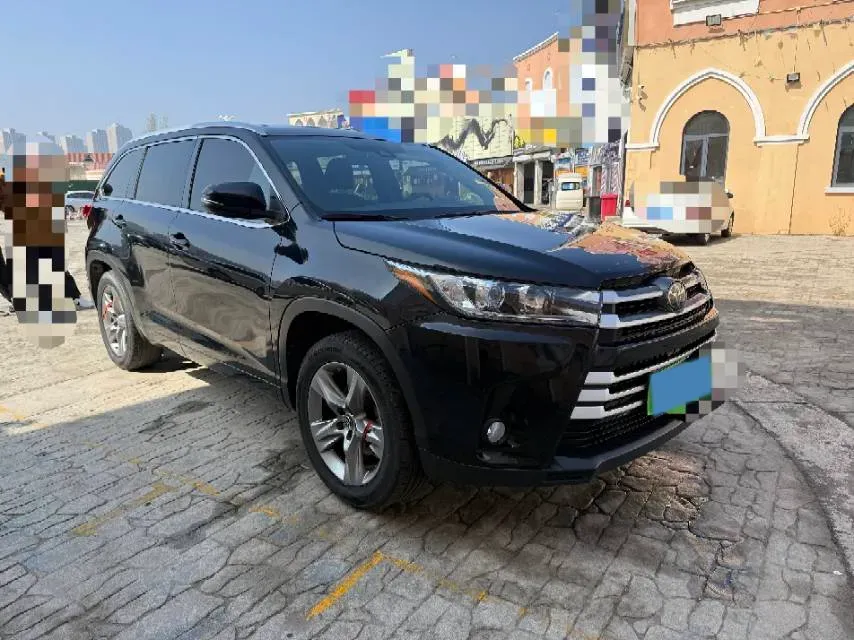 2021 Toyota Highlander 2.0T 220HP L4 6AT,autocango,china used car exporter,china ev exporter,chinese used car exporter,chinese used ev exporter