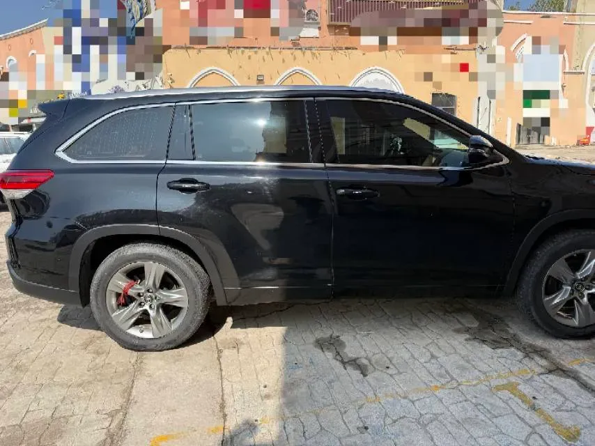 2021 Toyota Highlander 2.0T 220HP L4 6AT,autocango,china used car exporter,china ev exporter,chinese used car exporter,chinese used ev exporter