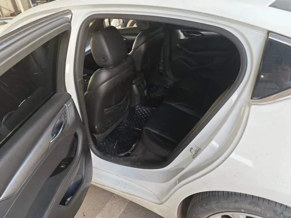 2022 Cadillac CT5 2.0T 237HP L4 10AT,autocango,china used car exporter,china ev exporter,chinese used car exporter,chinese used ev exporter