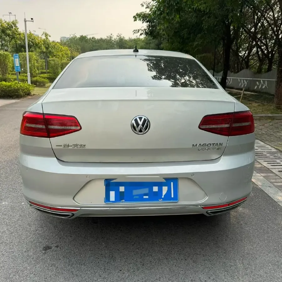 2019 Volkswagen Magotan 2.0T 186HP L4 7DCT,autocango,china used car exporter,china ev exporter,chinese used car exporter,chinese used ev exporter
