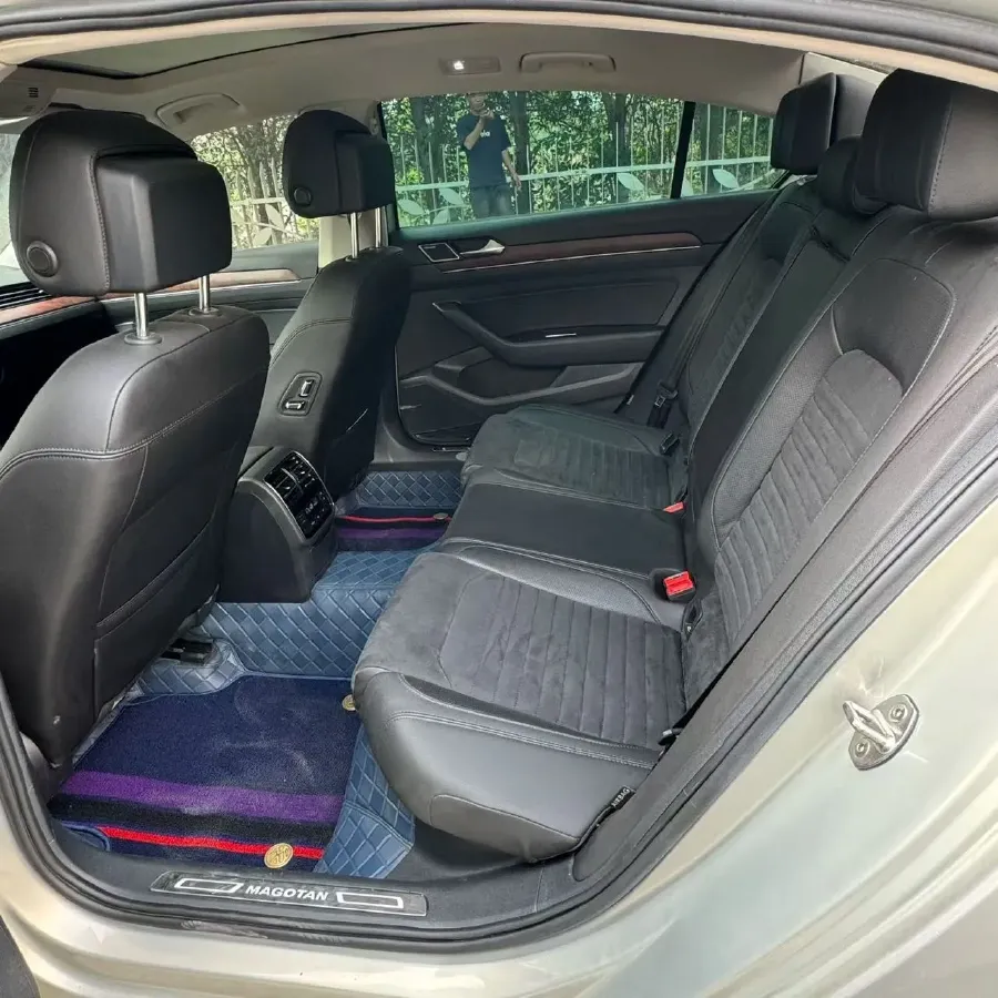 2019 Volkswagen Magotan 2.0T 186HP L4 7DCT,autocango,china used car exporter,china ev exporter,chinese used car exporter,chinese used ev exporter