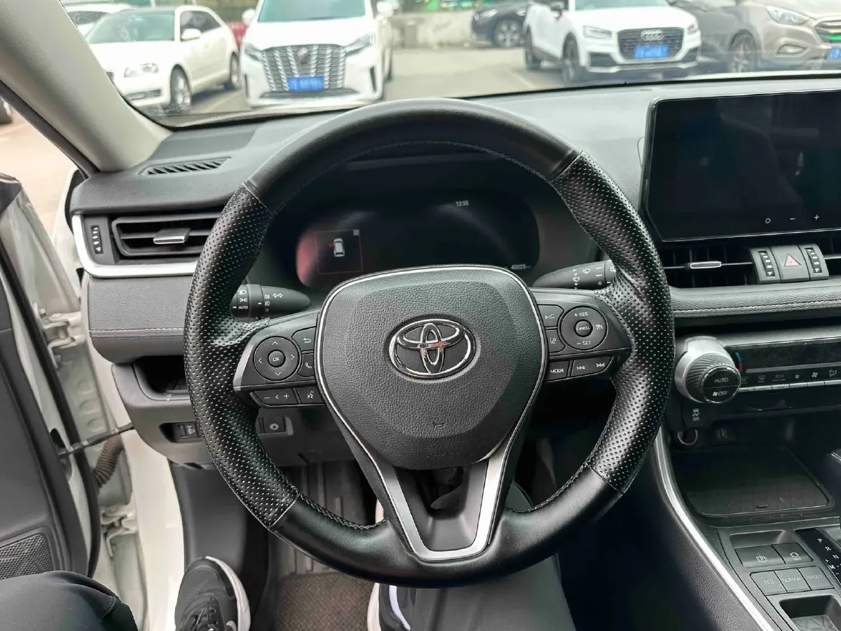 2023 Toyota Wildlander 2.0L 171HP L4 CVT,autocango,china used car exporter,china ev exporter,chinese used car exporter,chinese used ev exporter