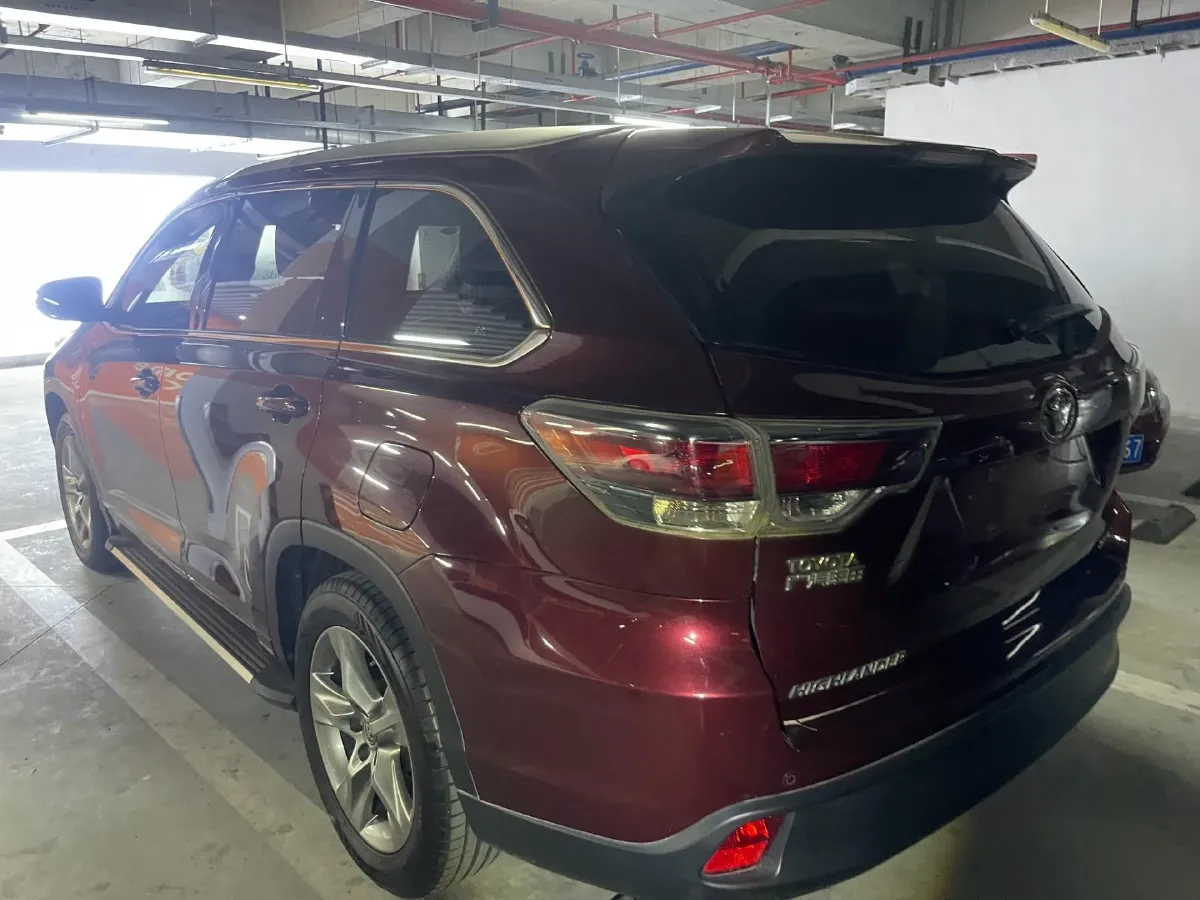 2015 Toyota Highlander 2.0T 220HP L4 6AT,autocango,china used car exporter,china ev exporter,chinese used car exporter,chinese used ev exporter