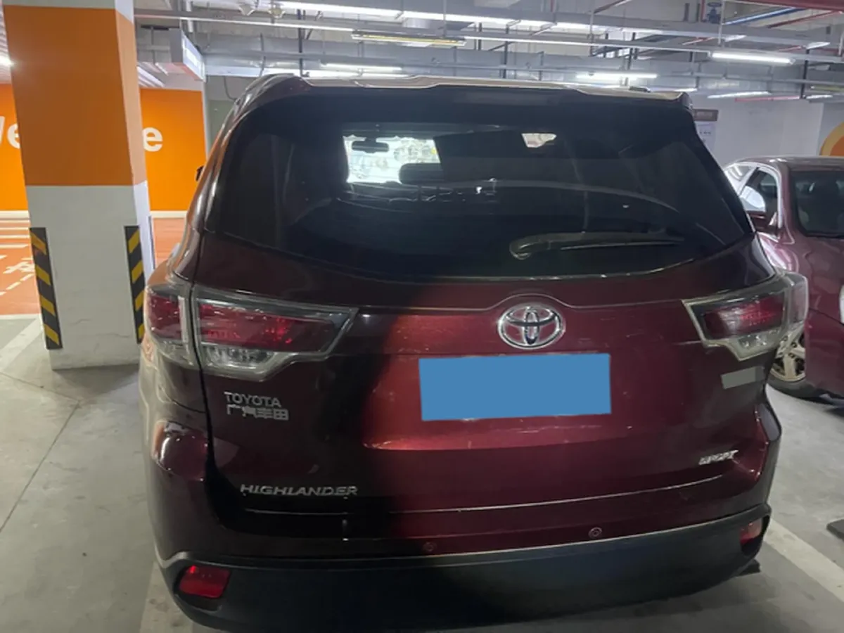 2015 Toyota Highlander 2.0T 220HP L4 6AT,autocango,china used car exporter,china ev exporter,chinese used car exporter,chinese used ev exporter