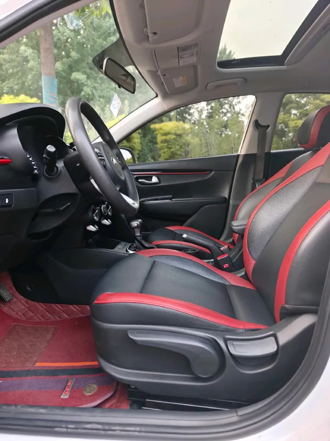 2019 ChangAn CS35 Plus 1.6L 128HP L4 6AT,autocango,china used car exporter,china ev exporter,chinese used car exporter,chinese used ev exporter