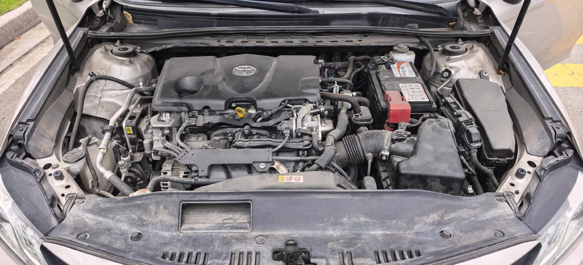 2019 Toyota Camry 2.5L 209HP L4 8AT,autocango,china used car exporter,china ev exporter,chinese used car exporter,chinese used ev exporter