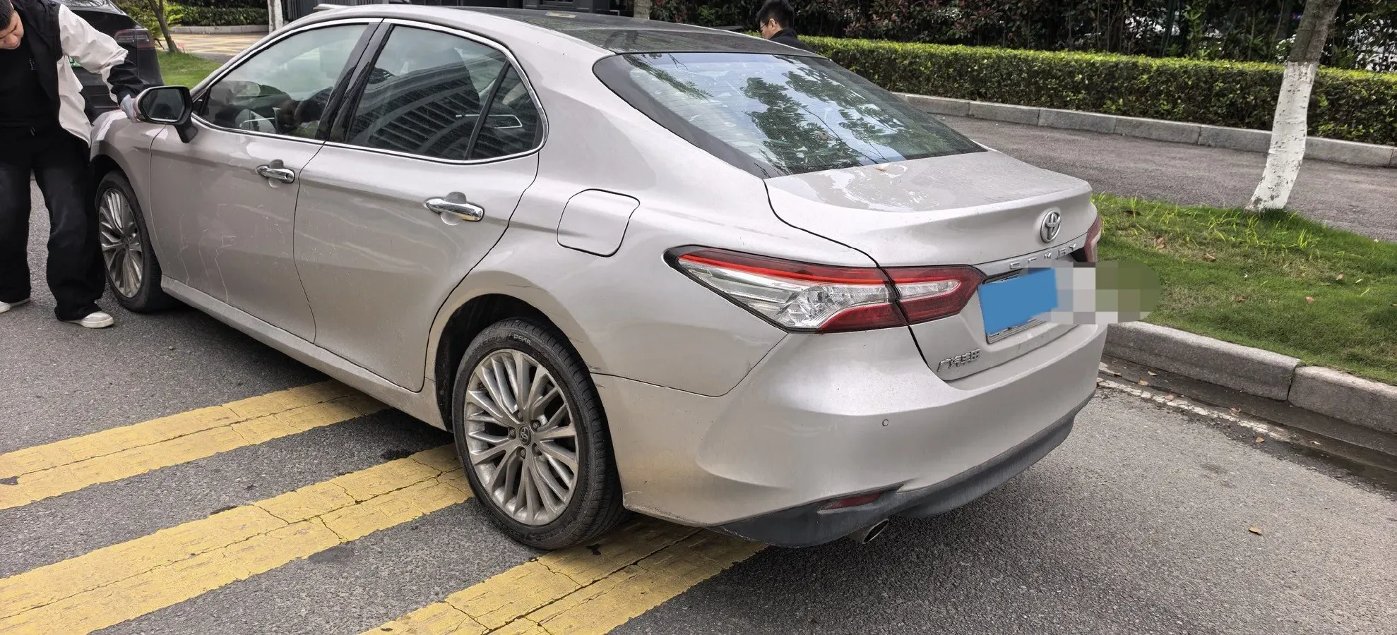 2019 Toyota Camry 2.5L 209HP L4 8AT,autocango,china used car exporter,china ev exporter,chinese used car exporter,chinese used ev exporter