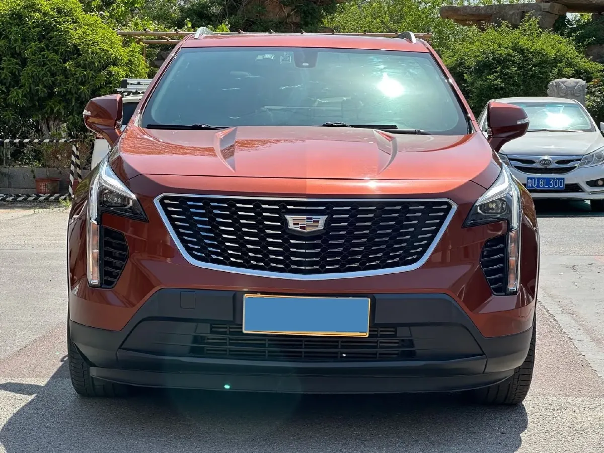 2020 Cadillac XT4 2.0T 237HP L4 9AT,autocango,china used car exporter,china ev exporter,chinese used car exporter,chinese used ev exporter