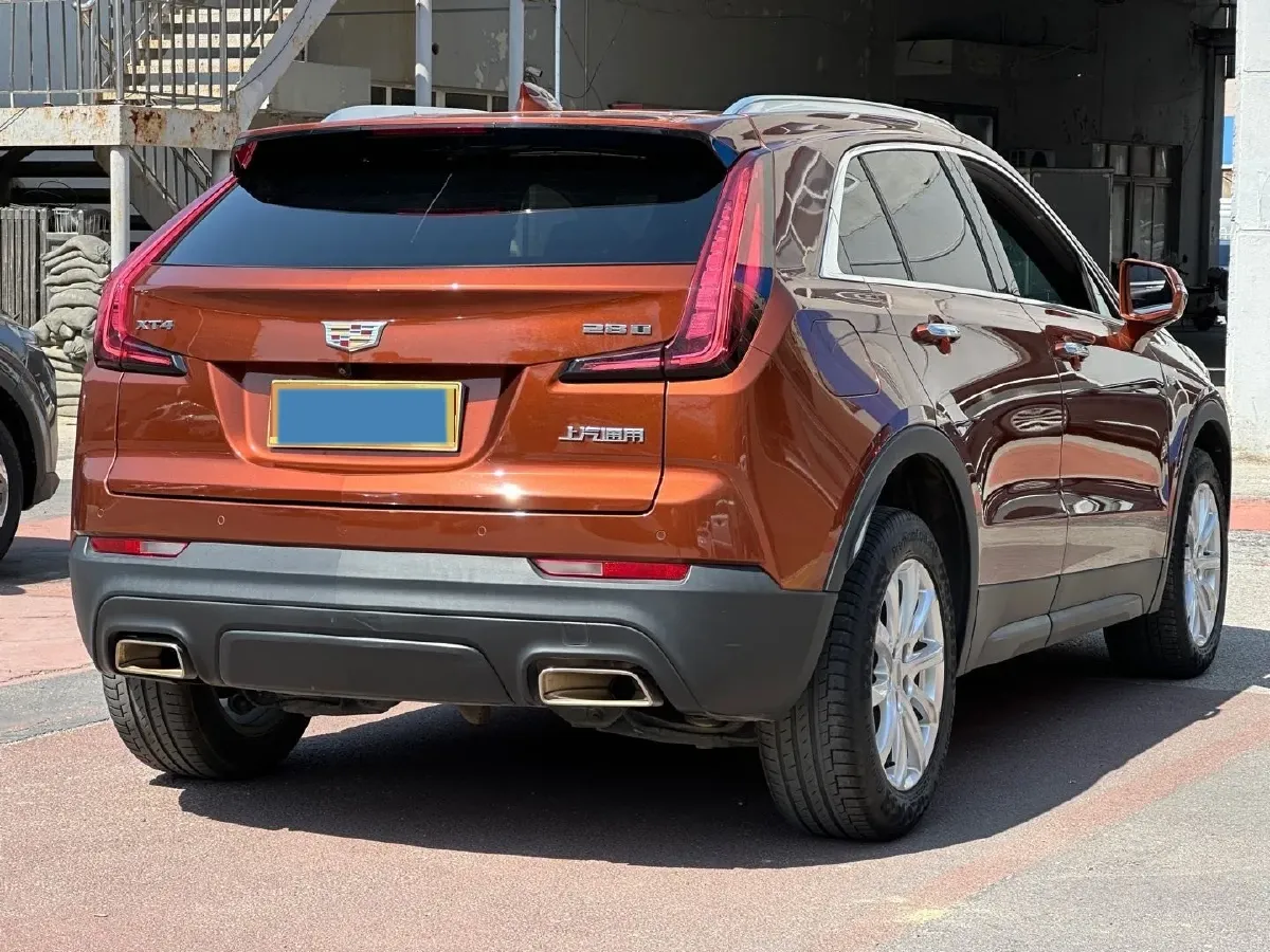 2020 Cadillac XT4 2.0T 237HP L4 9AT,autocango,china used car exporter,china ev exporter,chinese used car exporter,chinese used ev exporter